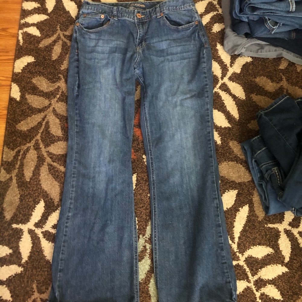 Maurices Jeans!